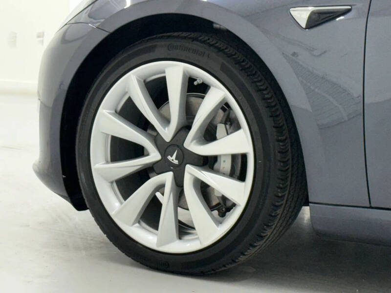 2018 Tesla Model 3 Long Range