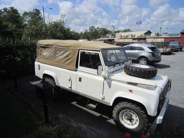 1987 Land Rover Defender 110