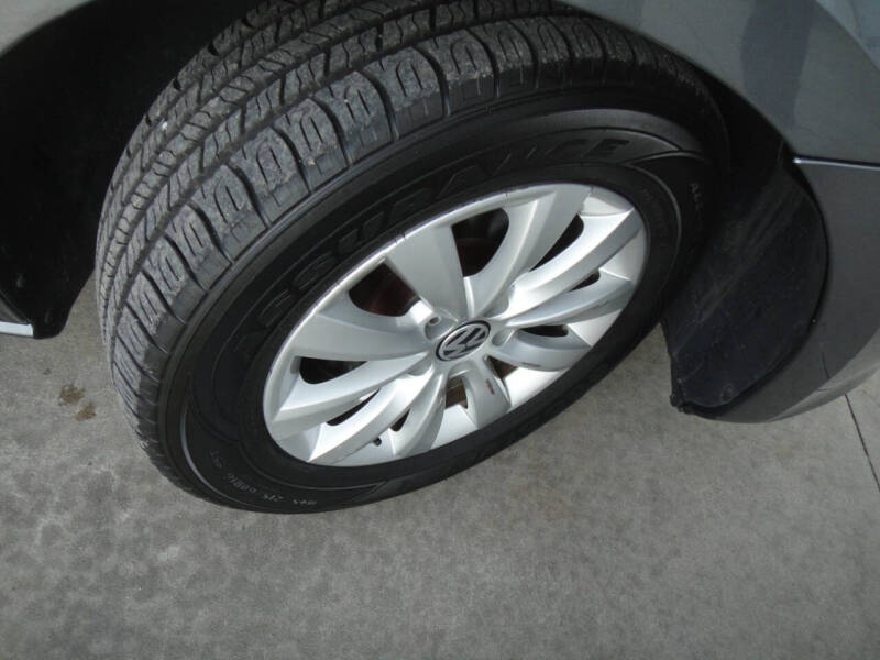 2013 Volkswagen Passat S PZEV