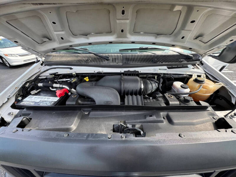 2013 Ford E-Series E-250