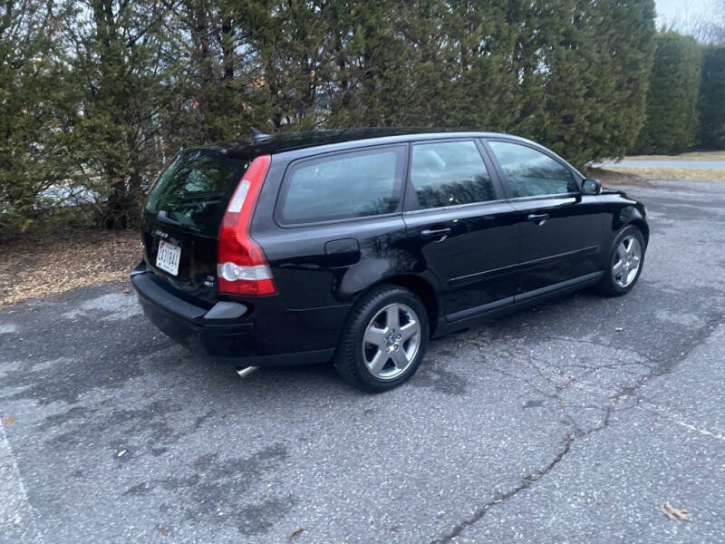 2005 Volvo V50 T5