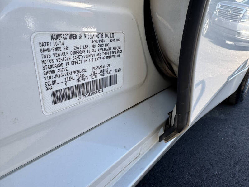 2015 Infiniti Q50 Premium