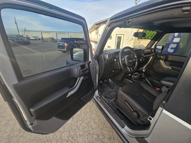 2013 Jeep Wrangler Sahara