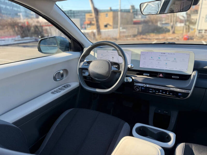 2023 Hyundai Ioniq 5 SE