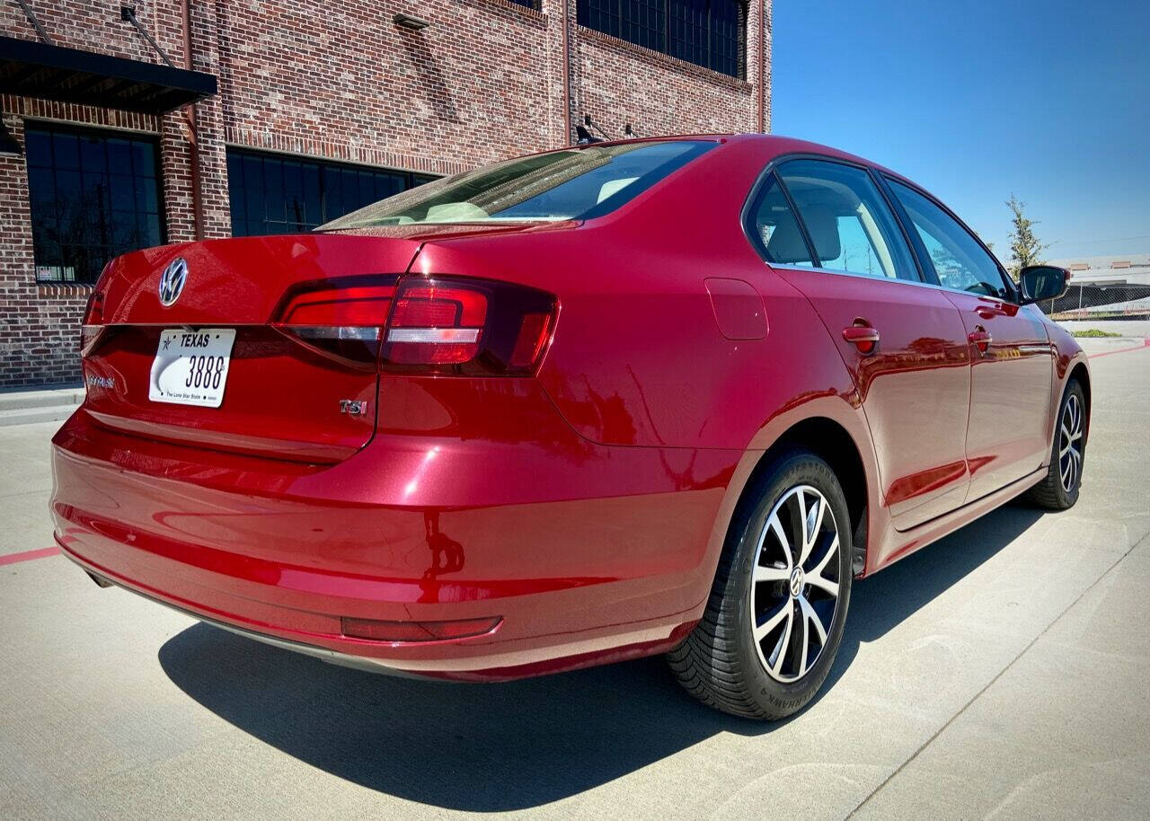 2017 Volkswagen Jetta 9