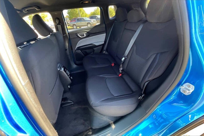 2025 Jeep Compass Sport