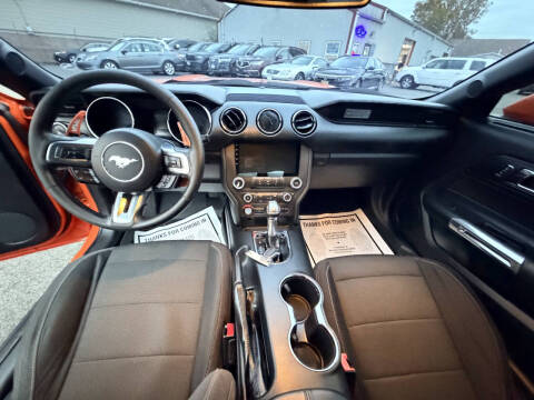 2016 Ford Mustang V6