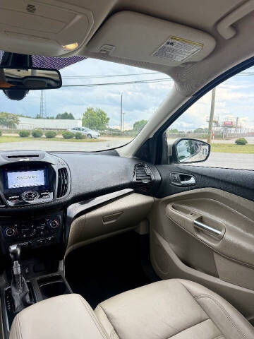 2017 Ford Escape Titanium