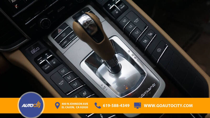 2015 Porsche Panamera