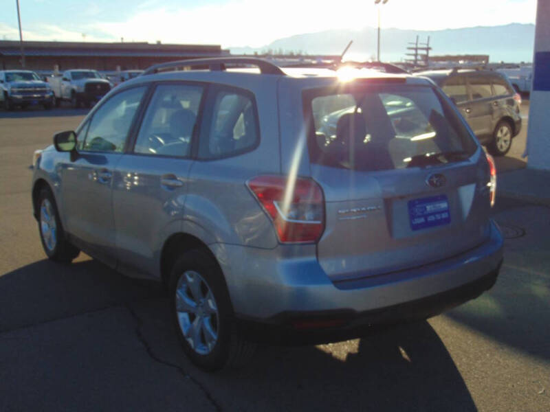 2015 Subaru Forester 2.5i
