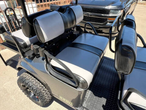 2018 E-Z-GO Golf Cart