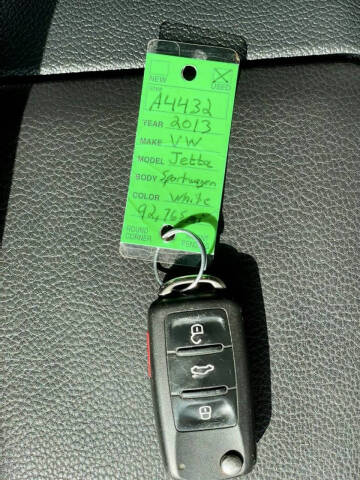 2013 Volkswagen Jetta SportWagen TDI