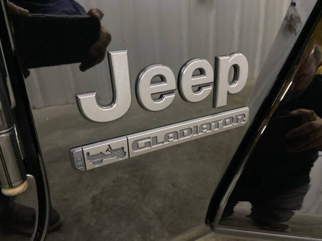 2021 Jeep Gladiator