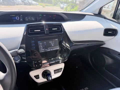 2017 Toyota Prius Two Eco