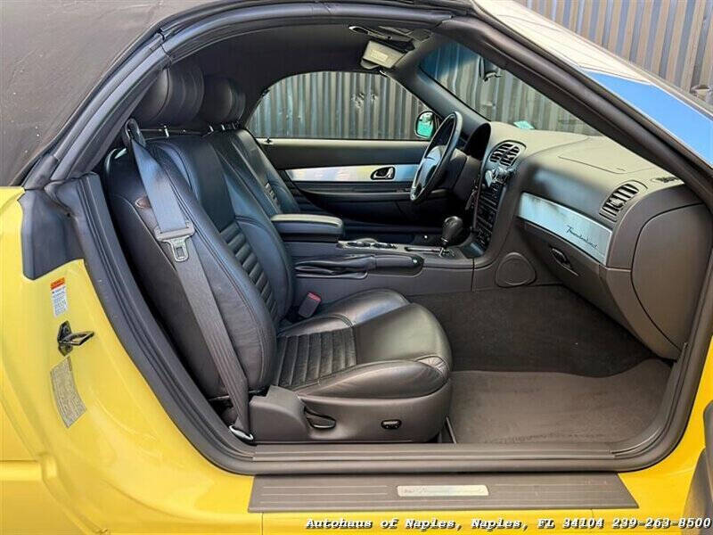 2002 Ford Thunderbird Deluxe