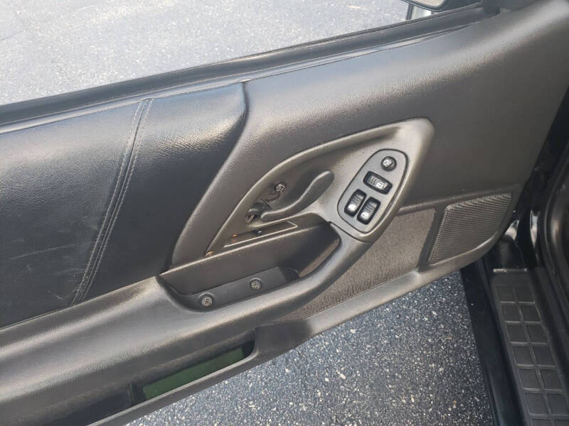 2000 Chevrolet Camaro Z28