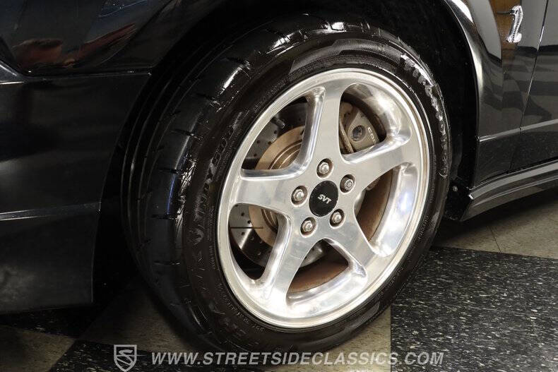 2001 Ford Mustang SVT Cobra