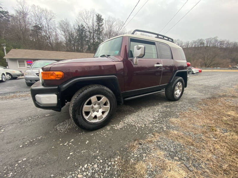 2007 Toyota FJ Cruiser for sale at Stepps Auto Sales in Shamokin PA