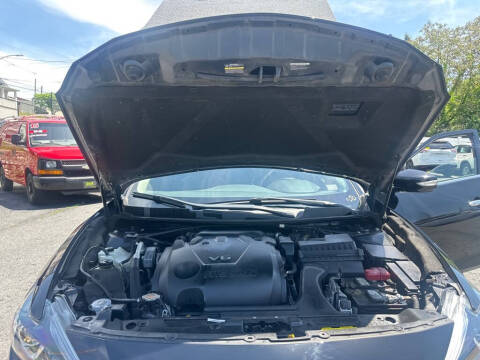 2018 Nissan Maxima 3.5 SV