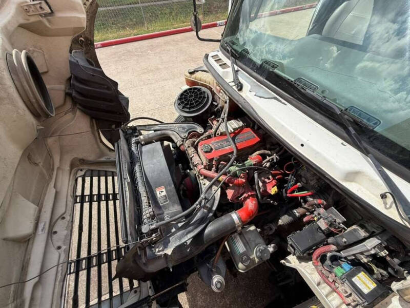 2016 Freightliner M2 106