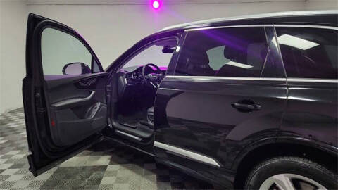 2022 Audi Q7 quattro Premium 55 TFSI