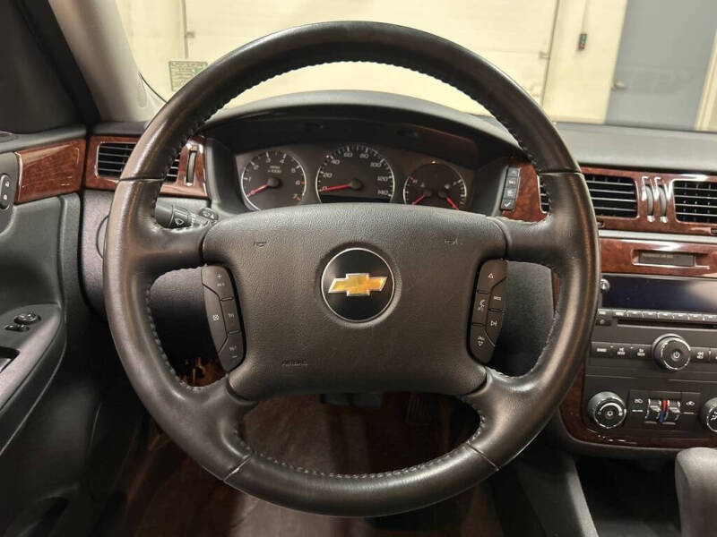 2011 Chevrolet Impala LT