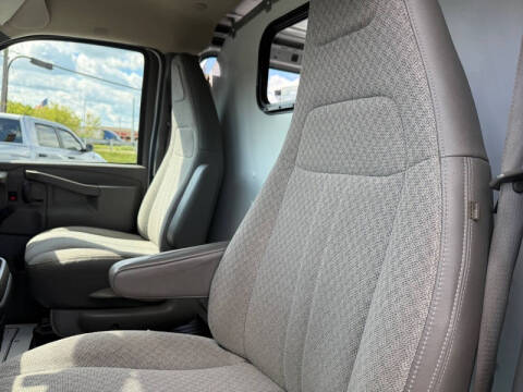 2018 Chevrolet Express 2500