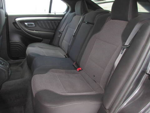 2017 Ford Taurus SEL