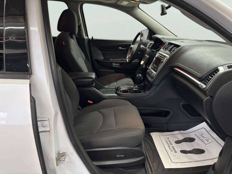 2016 GMC Acadia SLE-2