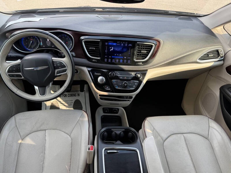 2017 Chrysler Pacifica Limited