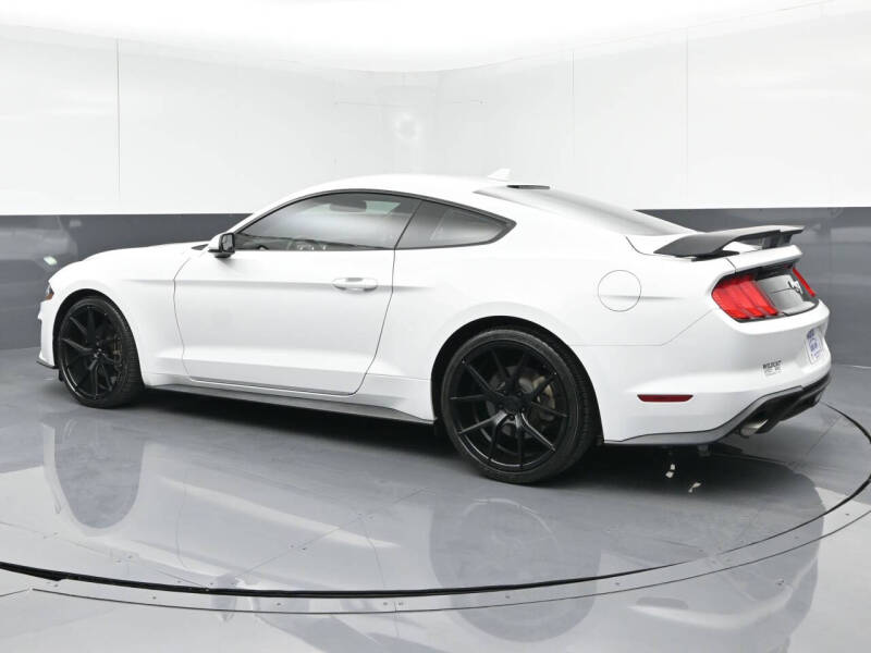 2020 Ford Mustang EcoBoost