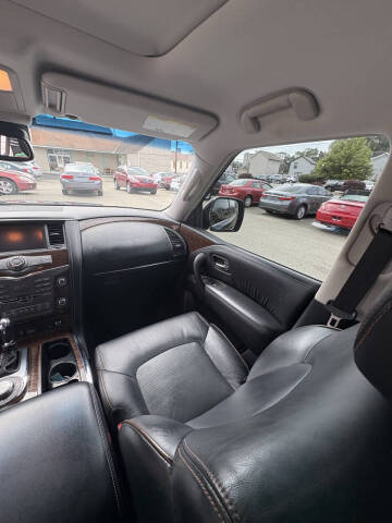 2017 Nissan Armada Platinum