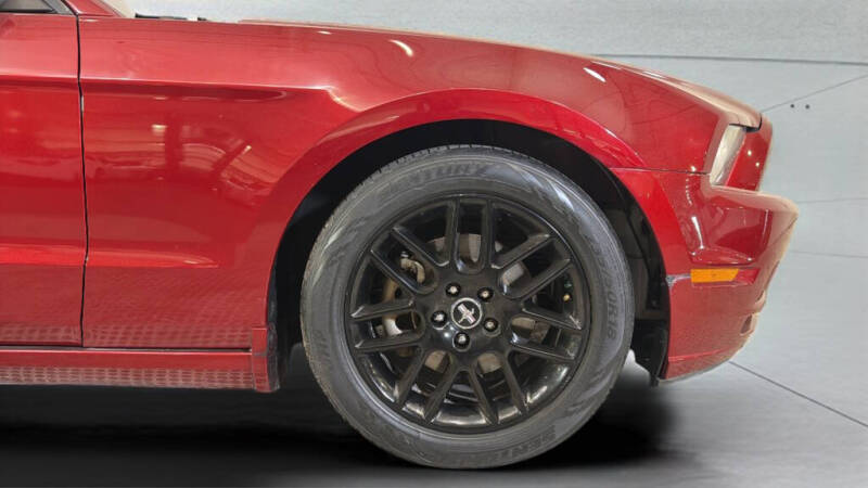 2014 Ford Mustang V6