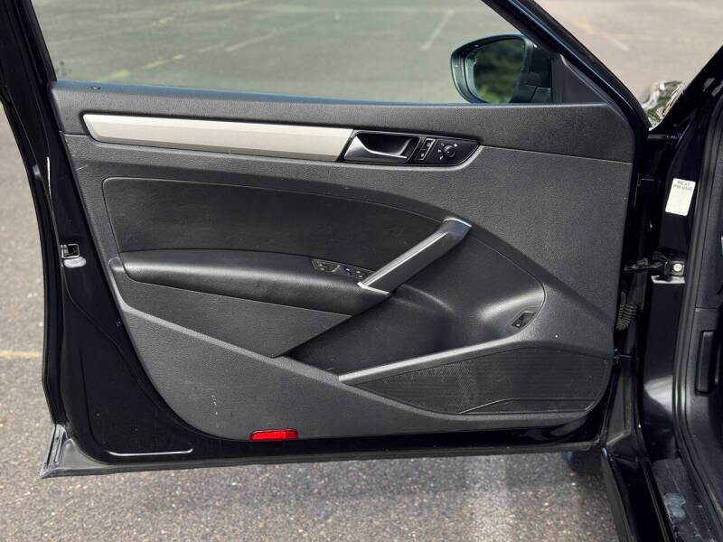 2021 Volkswagen Passat SE