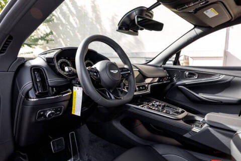 2026 Aston Martin DBX 707