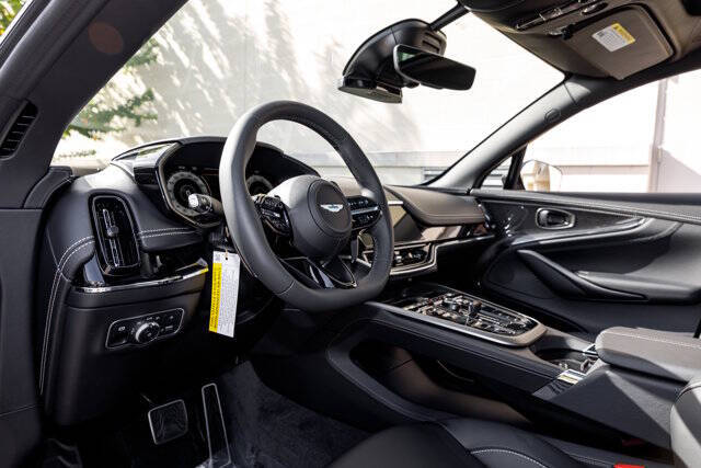 2026 Aston Martin DBX 707