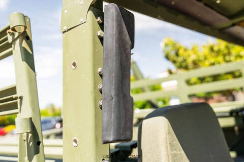 2008 AM General Hummer