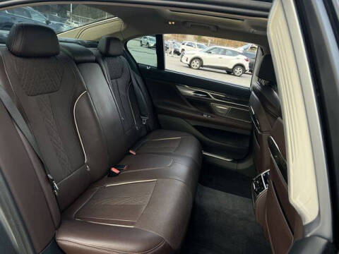 2017 BMW 7 Series 740i xDrive