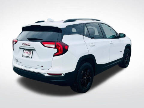 2023 GMC Terrain AT4