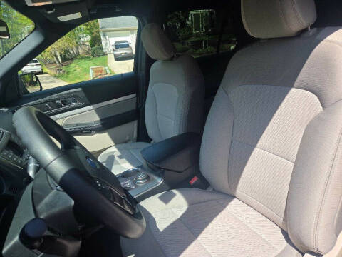 2018 Ford Explorer