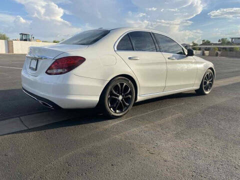2016 Mercedes-Benz C-Class