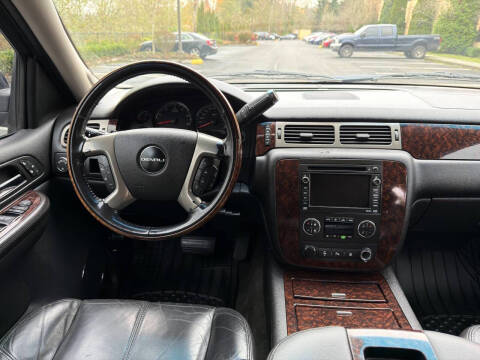 2009 GMC Yukon XL Denali