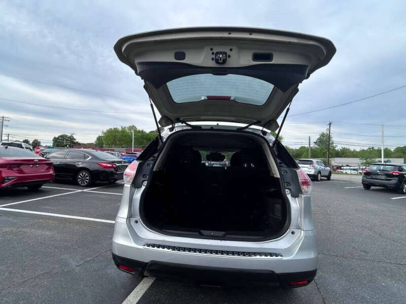 2015 Nissan Rogue SV