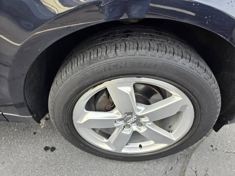 2012 Audi Q5 3.2 quattro Premium Plus