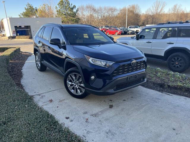 2020 Toyota RAV4 XLE Premium