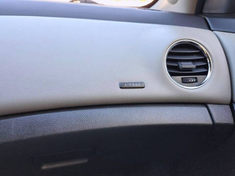 2014 Chevrolet Cruze LS Auto