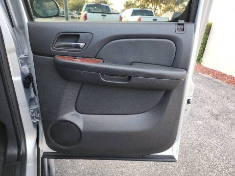 2013 Chevrolet Avalanche LT Black Diamond