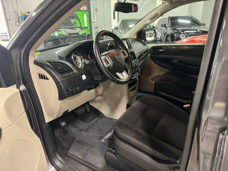 2017 Dodge Grand Caravan