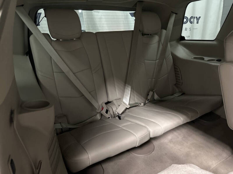 2018 Cadillac Escalade Luxury