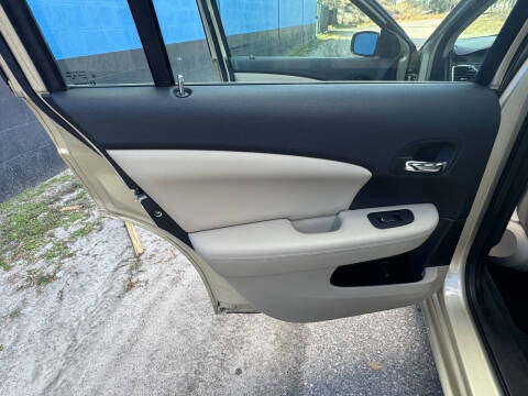 2011 Chrysler 200 Limited